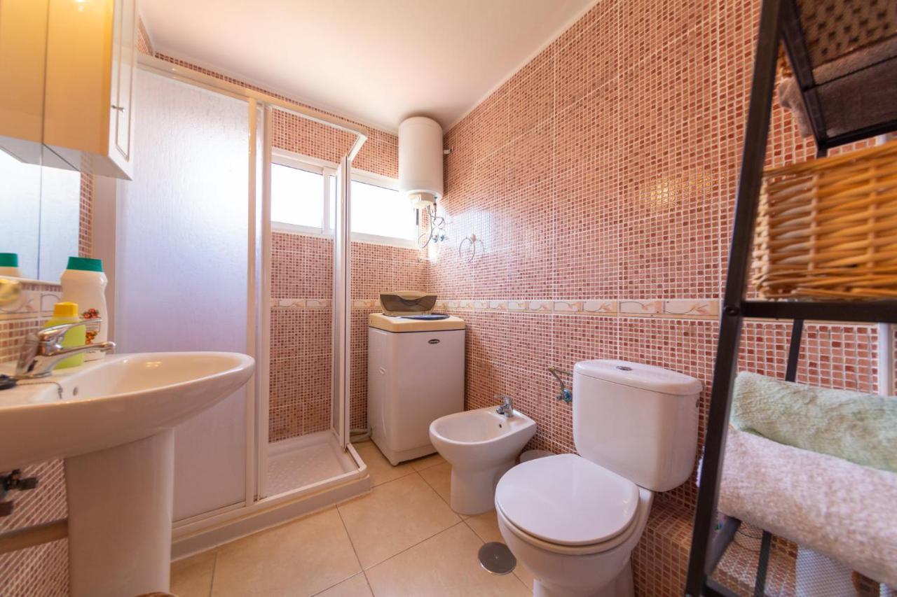 Apartamento En Sur Y Sol Los Cristianos لوس كريستيانوس المظهر الخارجي الصورة